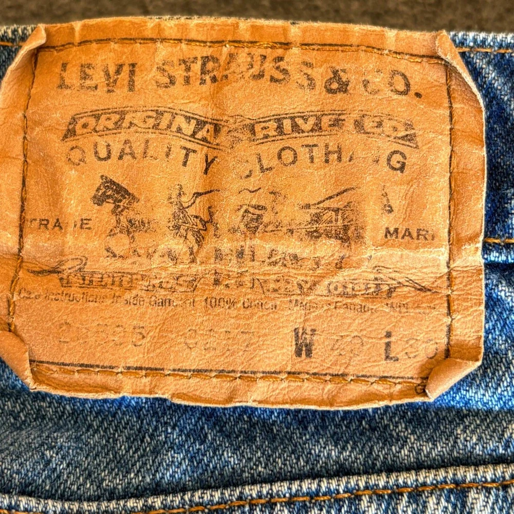 Vintage Levis 505 Orange Tab Jeans Mens 40 (37) x30 Blue Denim Straight Canada